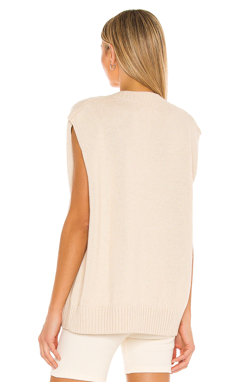L'Academie Oversized Sweater Vest In Neutral 4 L'Academie Oversized Sweater Vest In Neutral - Image 4