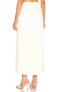 L'Academie Keely Skirt In Ivory 6 L'Academie Keely Skirt In Ivory -L'Academie Sales 2024 LCDE WQ112 V3