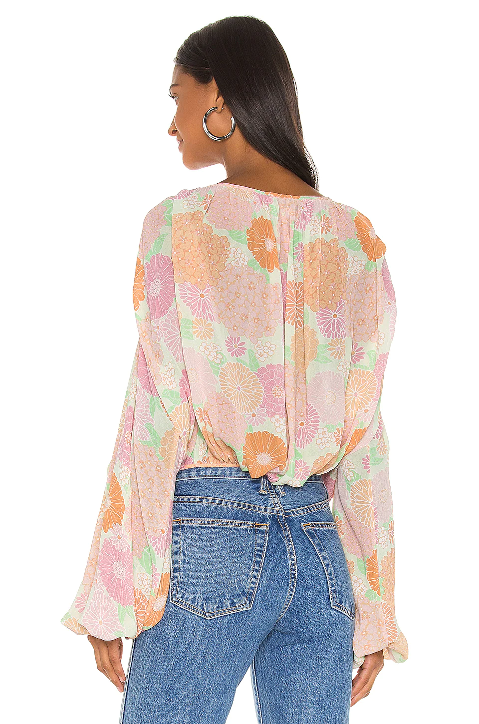 L'Academie The Alayna Top In Peach Floral 3 L'Academie The Alayna Top In Peach Floral - Image 3