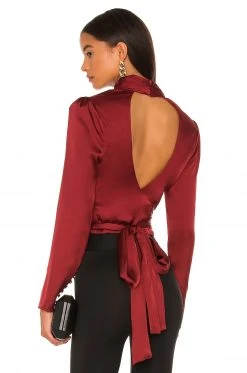 L'Academie The Suzanne Top In Burgundy