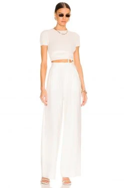 L'Academie Conary Short Sleeve Tie Top In Ivory 7 L'Academie Conary Short Sleeve Tie Top In Ivory -L'Academie Sales 2024 LCDE WS814 V4