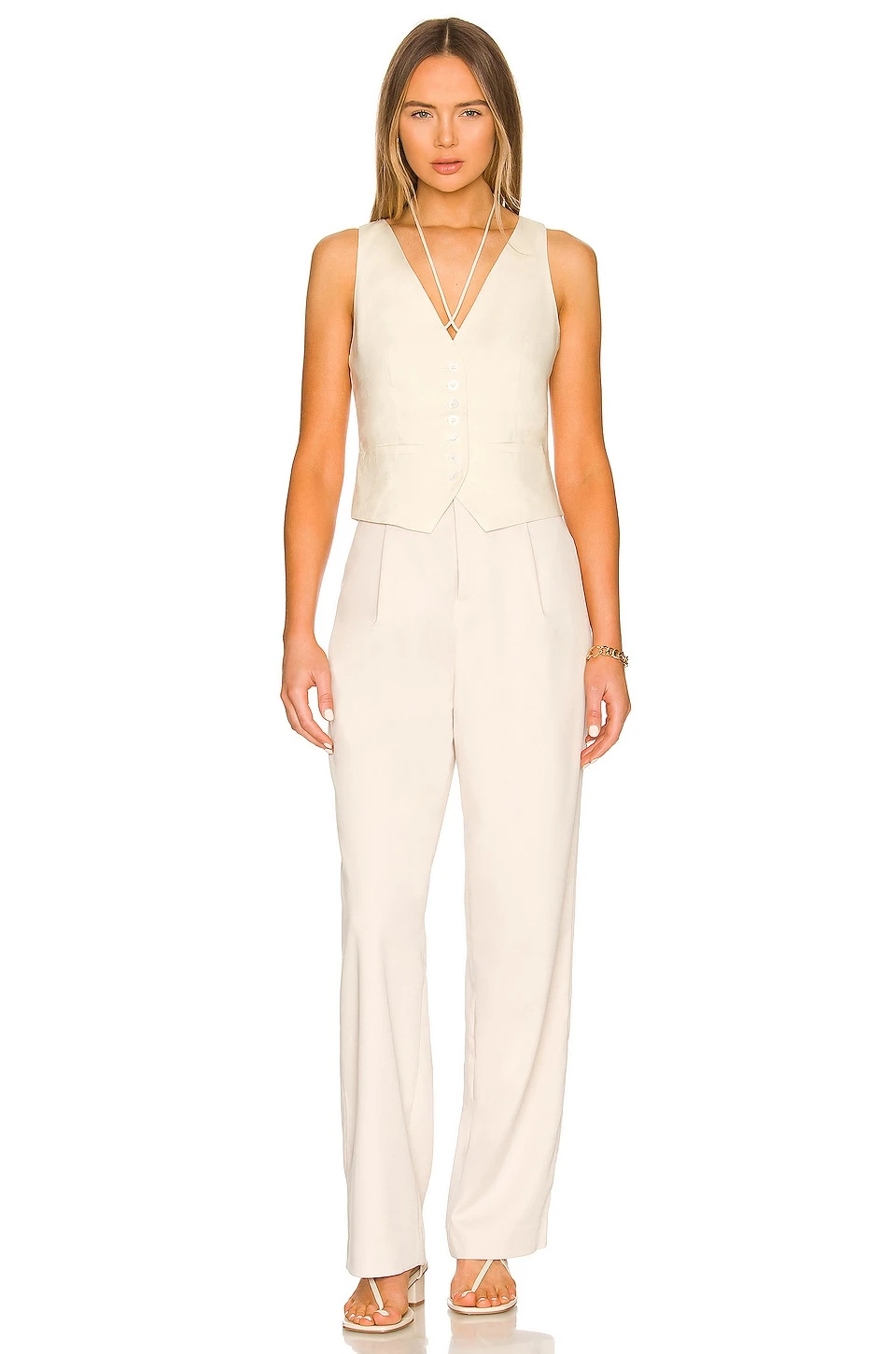 Logan Vest in Beige L'Academie Logan Vest In Beige -L'Academie Sales 2024 LCDE WS833 V4